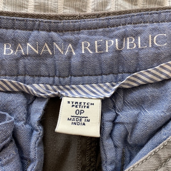 Banana Republic Gray Pants - Picture 4 of 4